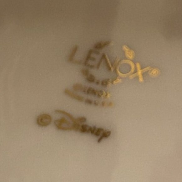 HOLIDAY🎄🎄DISNEY BY LENOX 2 Mickey Mouse Holly Gold Rim MUGS - Picture 5 of 7